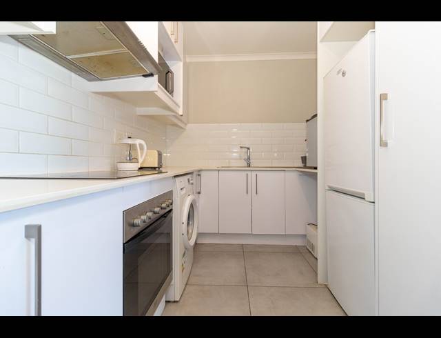 2 BEDROOM APARTMENT TO LET IN OBSERVATORY